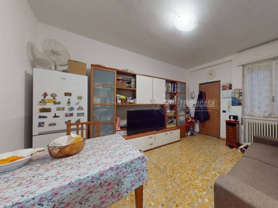 Appartamento in vendita a Milano via Montecassino, 12