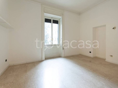 Appartamento in vendita a Milano via Podgora