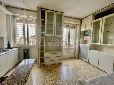 Appartamento in vendita a Milano via Riva di Trento, 9