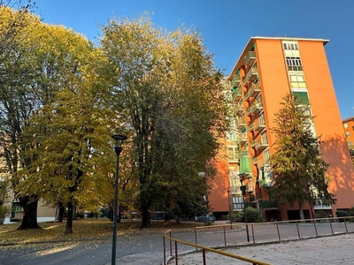 Appartamento in vendita a Milano via Val di Bondo, 21