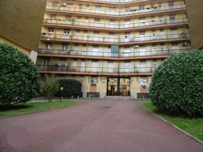 Appartamento in vendita a Milano viale Monza 204