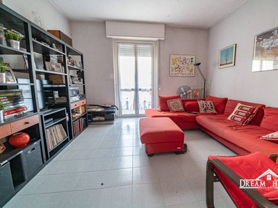 Appartamento in vendita a Paderno Dugnano via Cesare Battisti, 4