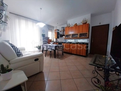 Appartamento in vendita a Paderno Dugnano via Fosse Ardeatine, 4