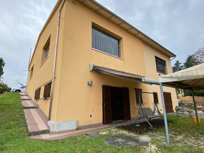 Appartamento in vendita in Imola, Italia