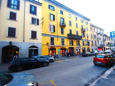 Attico in vendita a Milano via Marghera, 37