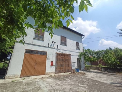 Casa in vendita in Cavezzo, Italia