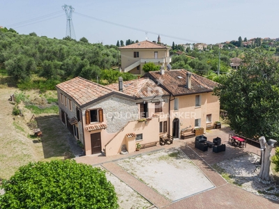 Casa in vendita in Coriano, Italia