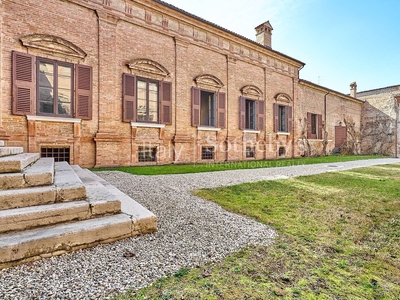 Casa in vendita in Ferrara, Italia