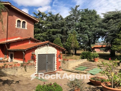 Casa in vendita in Nettuno, Italia