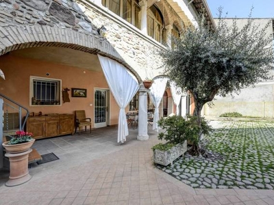 Casa in vendita in Pozzolengo, Italia