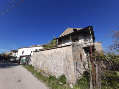 Casa in vendita in Provincia di Benevento, Italia