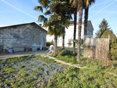 Casa indipendente con giardino in via piazza villaganzerla 128, Longare