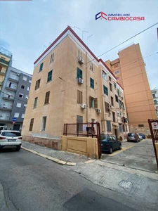 Appartamento in Affitto ad Taranto - 400 Euro