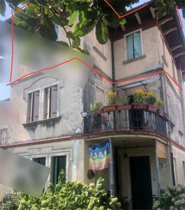 edificio-stabile-palazzo in Vendita ad Conegliano - 52125 Euro