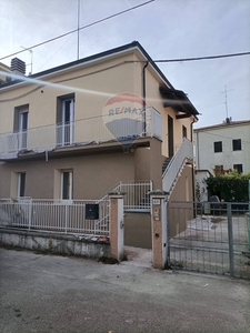 Vendita Porzione di casa Buon Pastore, Modena, Modena