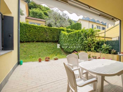 Villa a Schiera in Vendita ad Malgrate - 380000 Euro