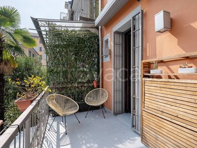Villa in vendita a Milano via Giuseppe Colombo