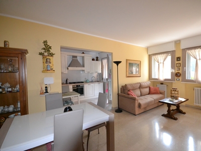 Appartamento 5 locali di 103 m² a Genova