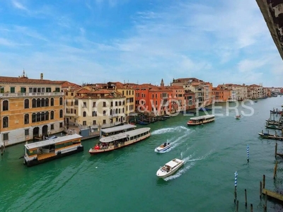 Prestigioso appartamento di 275 m² in vendita Ramo Corte Lezze, Venezia, Veneto