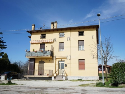 Appartamento in vendita a Gubbio Torre Calzolari