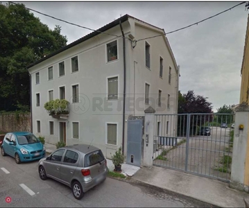 Appartamento in Vendita in Via Canova 12 a Isola Vicentina
