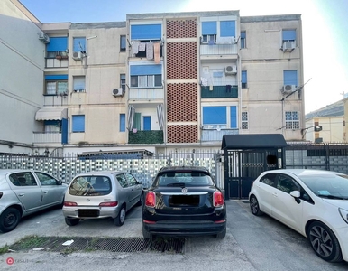 Appartamento in Vendita in Via Centuripe a Palermo