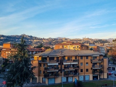 Appartamento in Vendita in Via Giosuè Carducci a Bergamo