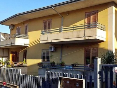 Appartamento in Vendita in Via Vincenzo Grasso a Acireale