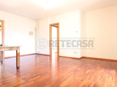 Appartamento in Vendita in Viale Francesco Crispi 50 a Vicenza
