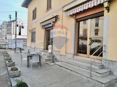 Bar in Vendita in Strada Biandrate 1 a Novara