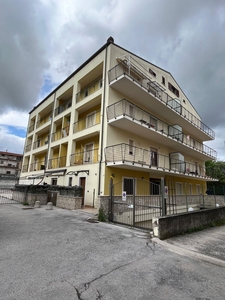 Casa a Avezzano in VIA LAGO DI NEMI