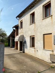 Casa Bi/Trifamiliare in Vendita in a Dueville