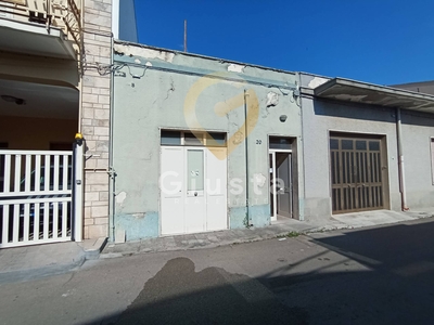 Casa indipendente con terrazzo a San Pietro Vernotico