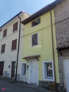 Casa indipendente in Vendita in a Castelnuovo del Garda