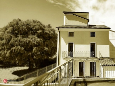 Casa indipendente in Vendita in a Vicenza