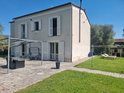 Casa indipendente in Vendita in Via Vecchializia a San Giuliano Terme