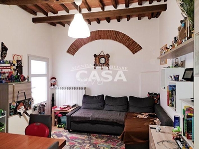 Casa indipendente ristrutturata, Buti cascine