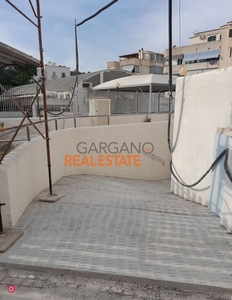 Garage/Posto auto in Vendita in Via Dante Alighieri a Vieste
