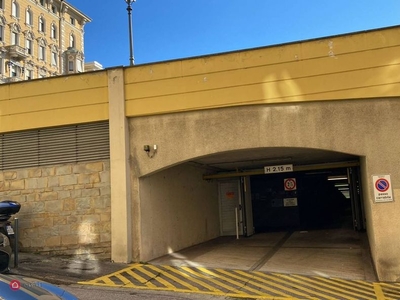 Garage/Posto auto in Vendita in Via Lodovico Ariosto 2 a Trieste