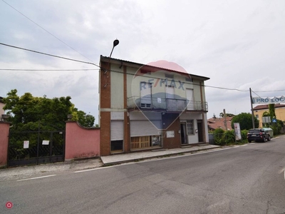 Negozio/Locale commerciale in Vendita in Via Colombarone 51 a Canneto Pavese