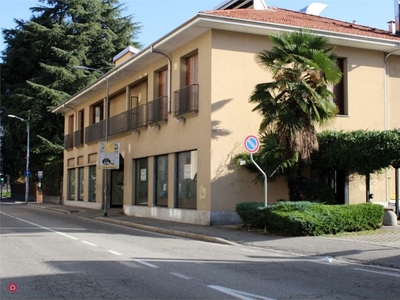 Negozio/Locale commerciale in Vendita in Via Egidio Checchi a Gallarate