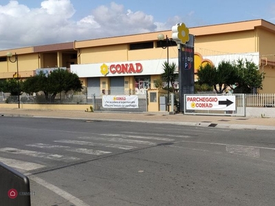 Negozio/Locale commerciale in Vendita in Via San Paolo a Praia a Mare
