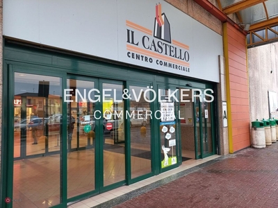 Negozio/Locale commerciale in Vendita in Via Trento Trieste a Sant'Angelo Lodigiano