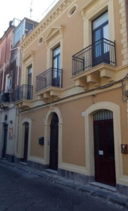 Palazzo in vendita a Giarre Catania Codavolpe