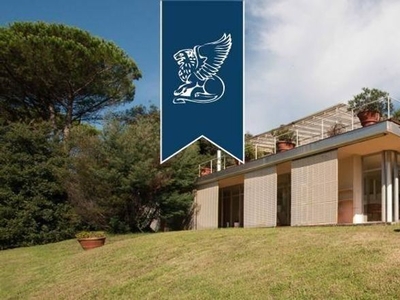 Villa di 400 mq in vendita Lucca, Toscana