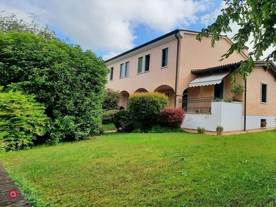 Villa in Vendita in Via G d'Annunzio a Monticello Conte Otto