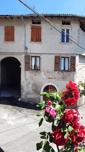 Rustico casale in vendita a Toscolano Maderno Brescia Maclino