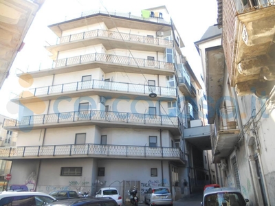 Appartamento Bilocale da ristrutturare in vendita a Paterno'