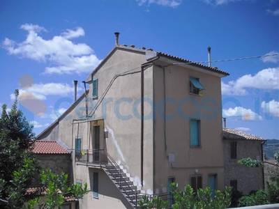 Appartamento Bilocale in vendita a Castell'Azzara