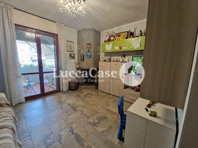 Appartamento in vendita a Picciorana - Lucca